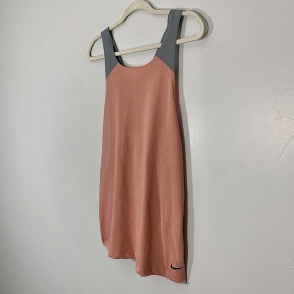 🌷Nike Women’s Dri-Fit Pink Gray Mesh Active Top - Picture 4 of 9